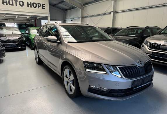 Škoda - Octavia