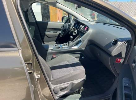 Peugeot - 3008