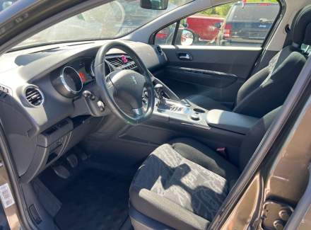 Peugeot - 3008