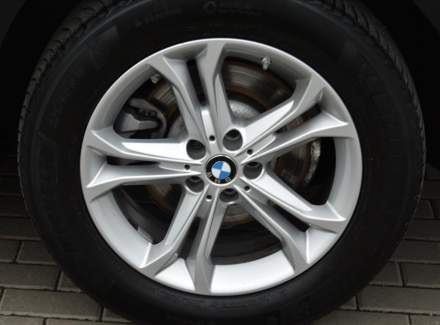 BMW - X3