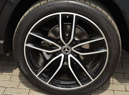 Mercedes-Benz - GLS