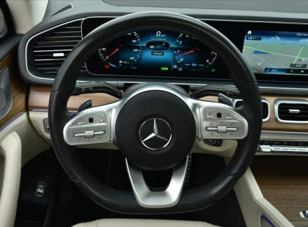 Mercedes-Benz - GLS