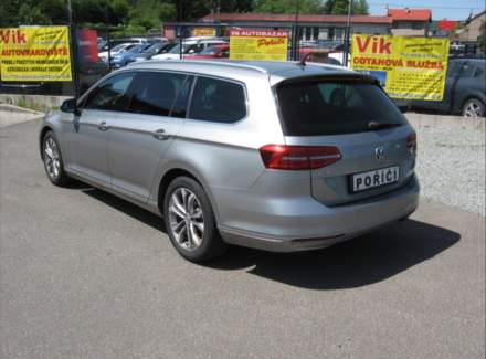 Volkswagen - Passat