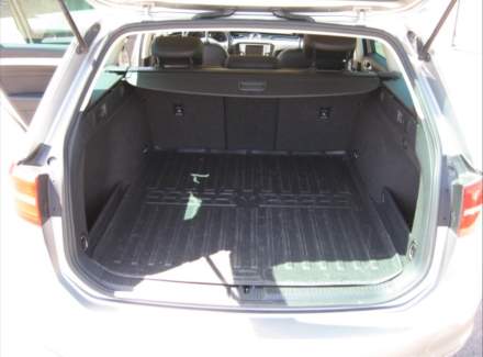 Volkswagen - Passat