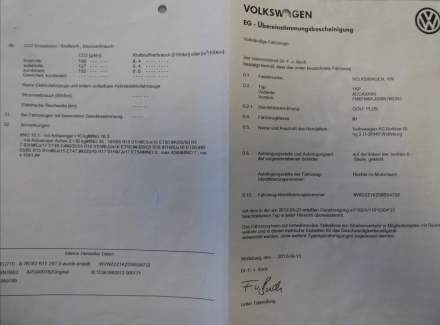 Volkswagen - Golf
