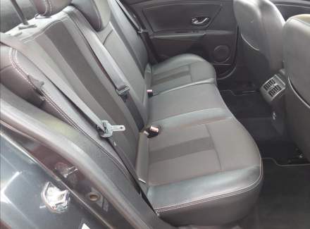 Renault - Fluence