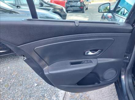 Renault - Fluence