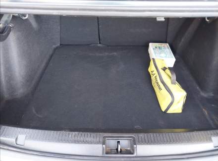 Renault - Fluence