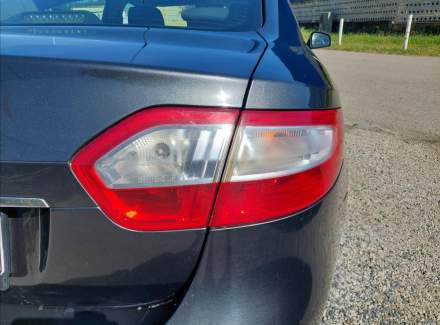 Renault - Fluence