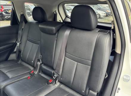 Nissan - X-Trail