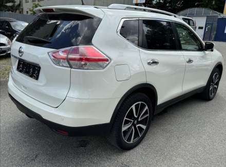 Nissan - X-Trail