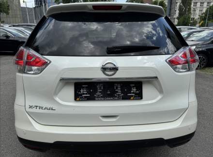 Nissan - X-Trail