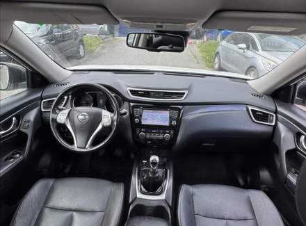 Nissan - X-Trail