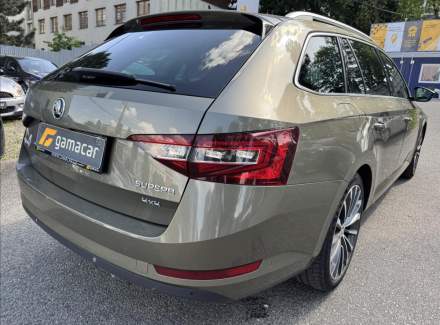 Škoda - Superb