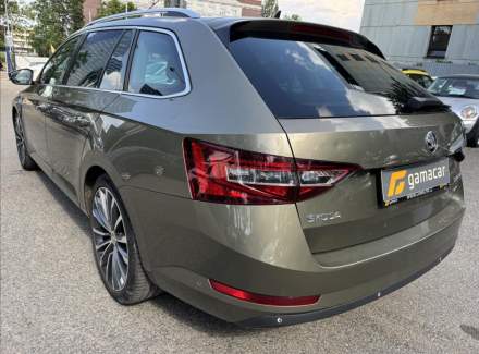 Škoda - Superb