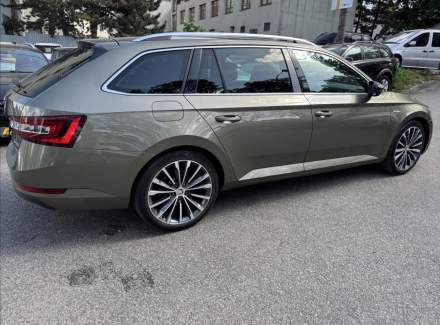 Škoda - Superb