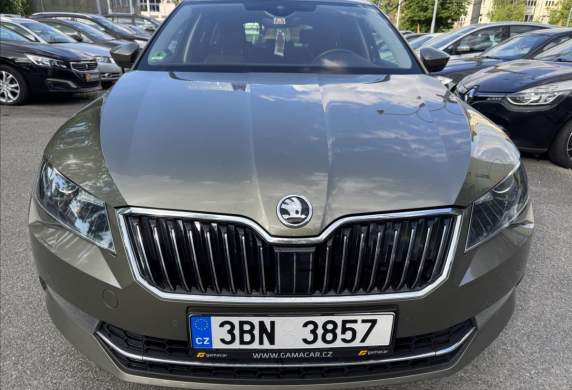 Škoda - Superb