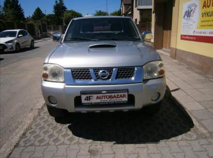 Nissan - Navara