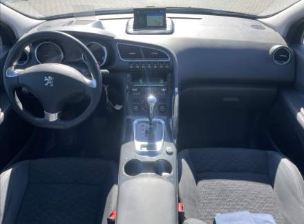 Peugeot - 3008