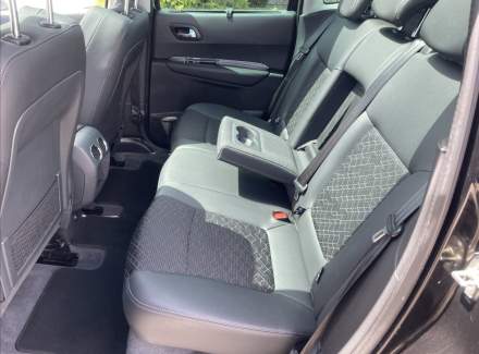 Peugeot - 3008