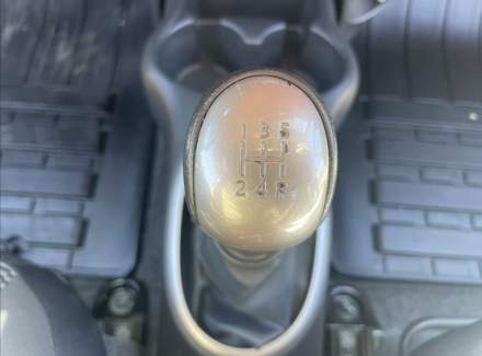 Nissan - Micra