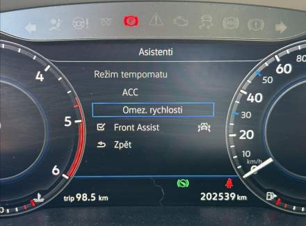 Volkswagen - Passat