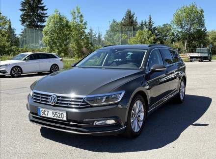 Volkswagen - Passat