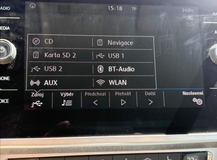 Volkswagen - Passat