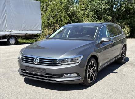 Volkswagen - Passat