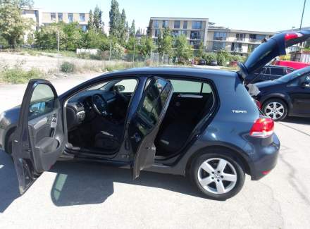 Volkswagen - Golf