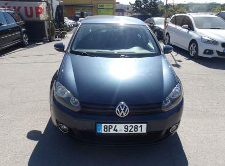 Volkswagen - Golf