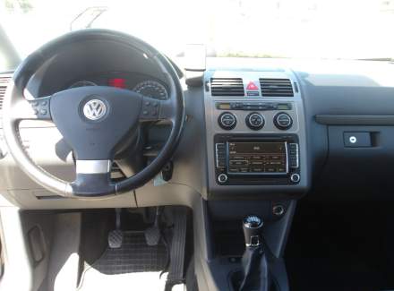 Volkswagen - Touran