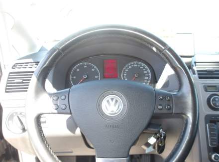 Volkswagen - Touran