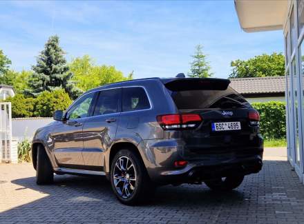 Jeep - Grand Cherokee