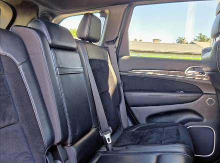 Jeep - Grand Cherokee