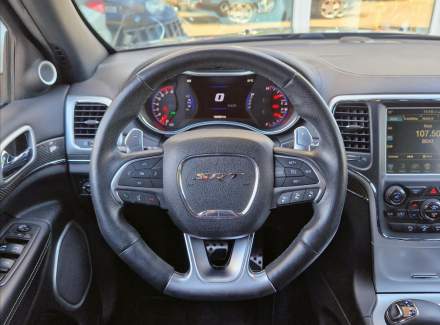 Jeep - Grand Cherokee