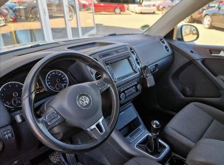 Volkswagen - Tiguan