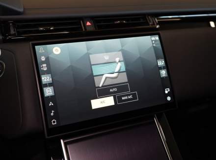 Land Rover - Range Rover Velar