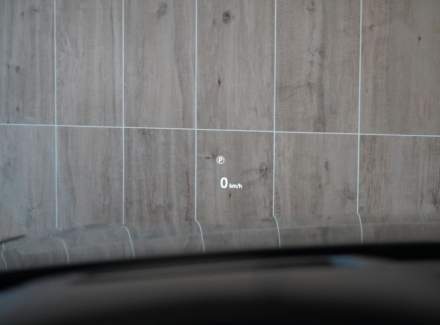 Land Rover - Range Rover Velar