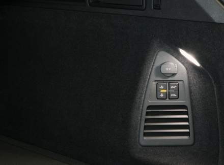 Volkswagen - Touareg
