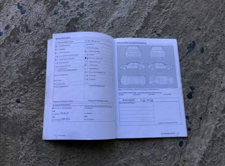 Volkswagen - Golf