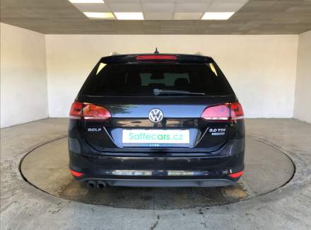 Volkswagen - Golf