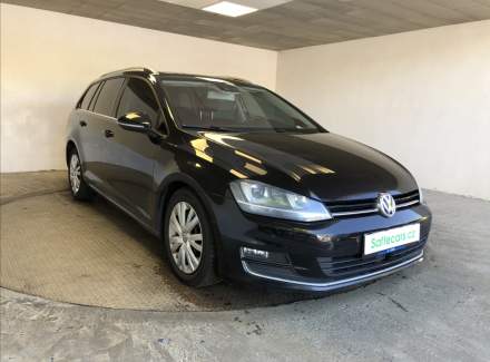 Volkswagen - Golf