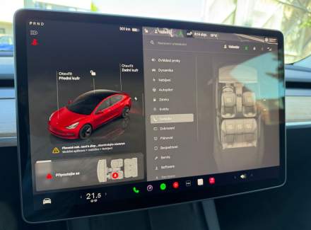 Tesla - Model 3