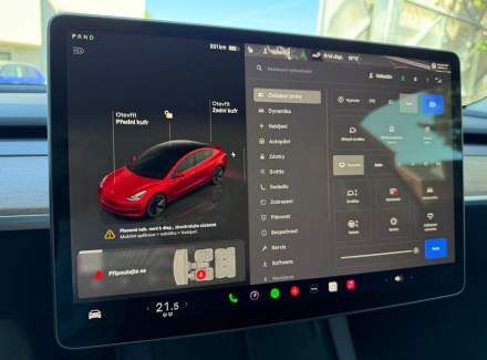 Tesla - Model 3