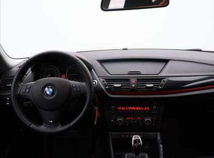 BMW - X1