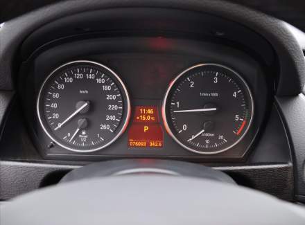 BMW - X1