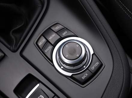 BMW - X1