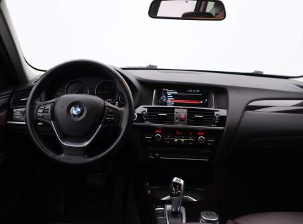 BMW - X3
