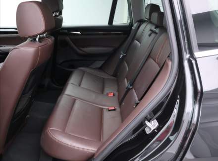 BMW - X3